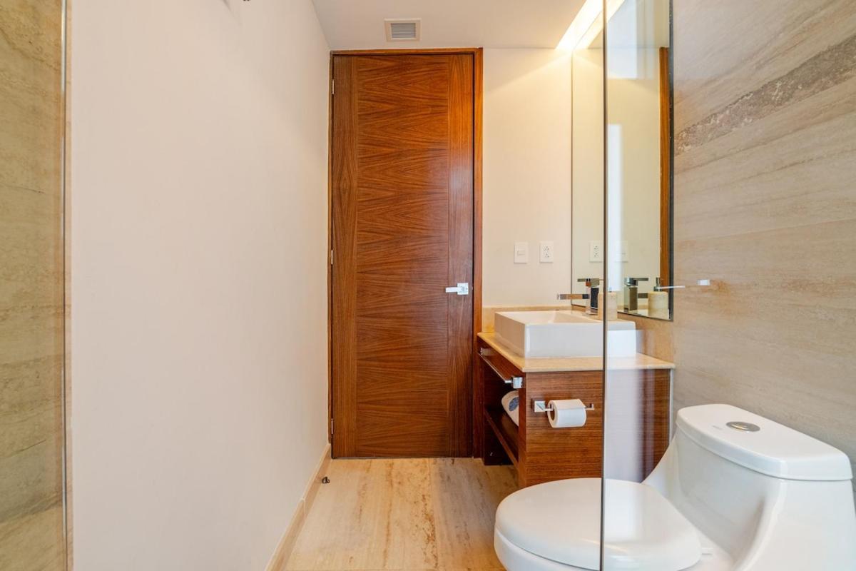 Exclusive Water Front Villa Cancun